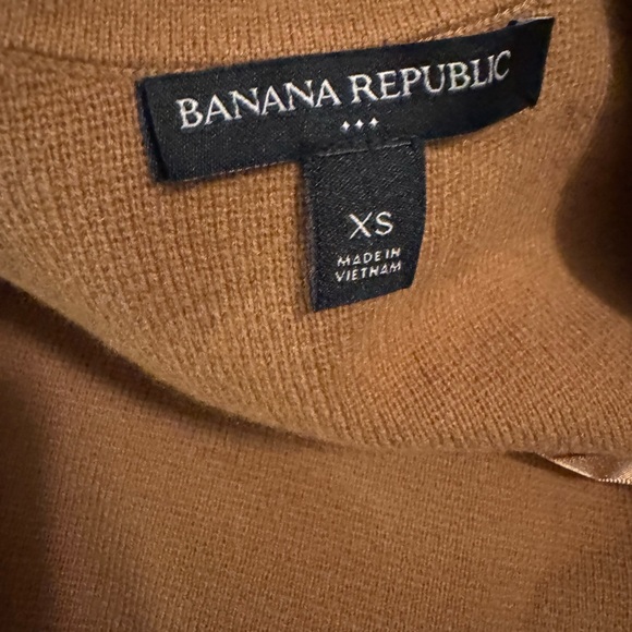 Banana Republic Factory Camel Knit Sweater - Picture 4 of 5